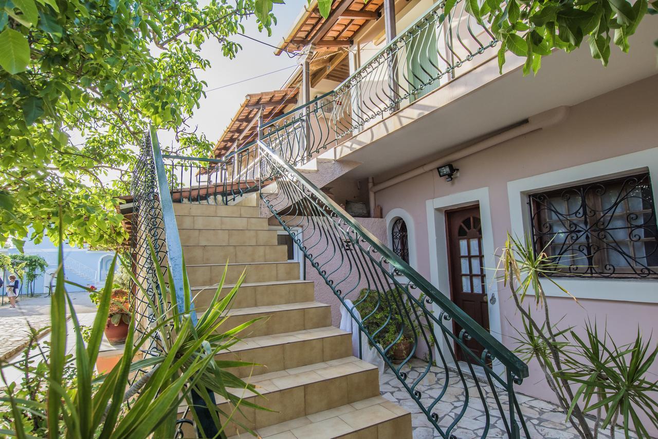 Porto Giardino Apartments Kypseli Exterior foto